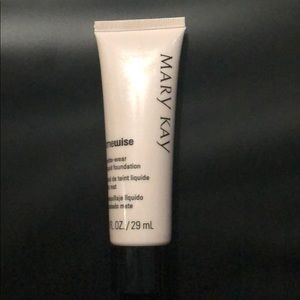 Mary Kay Liquid Matte Foundation